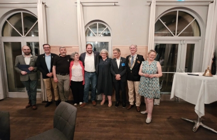 L'équipe "rapprochée" du Gouverneur, avec la présence de Jean-Paul NOUHAUD, représentant de la Présidente Internationale