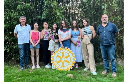 Cécile et Ade de Finlande, Béa d'Italie et Lucie, Constance et Katharina d'Allemagne.